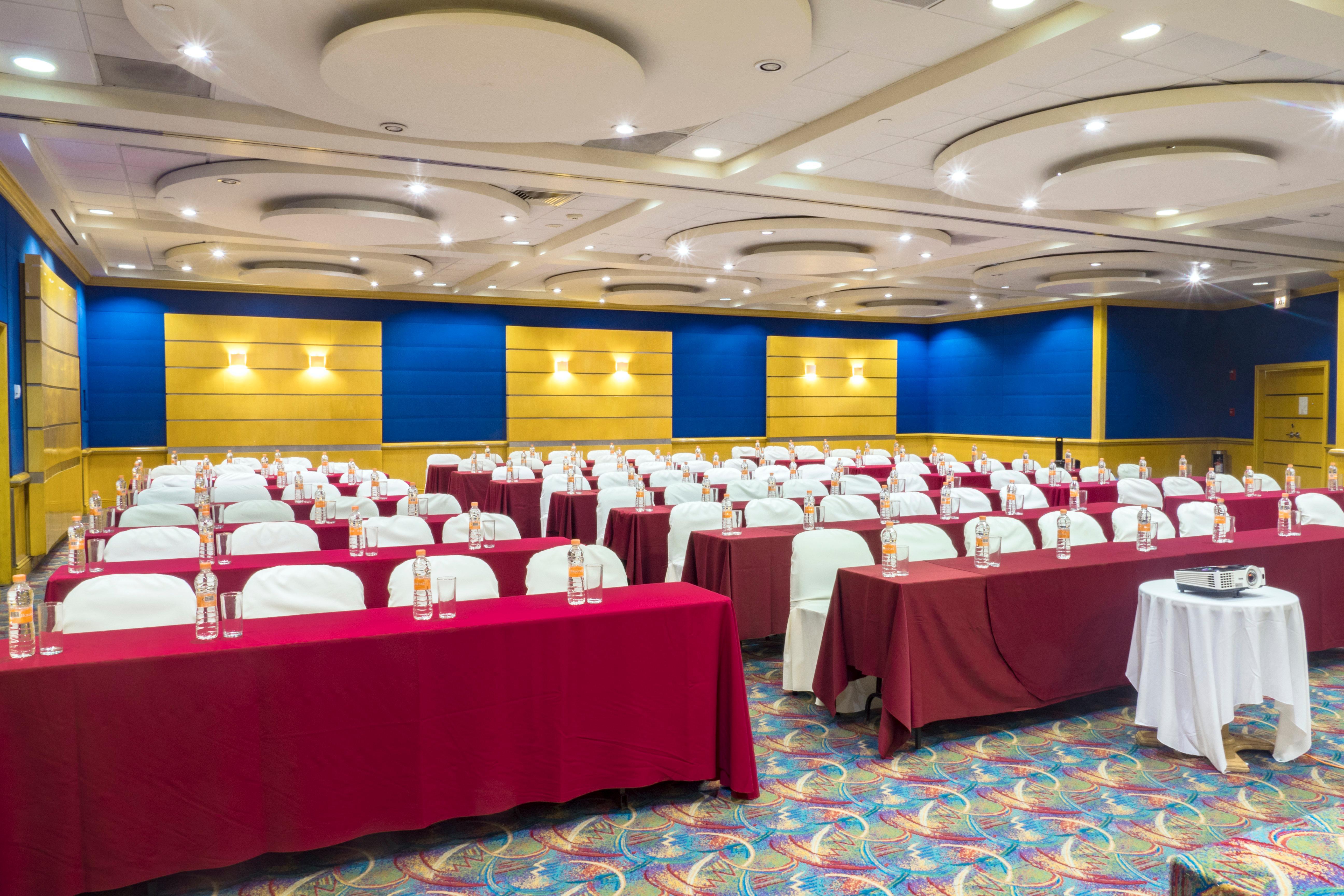 Holiday Inn Monterrey-Parque Fundidora By Ihg Esterno foto The 10th ASEAN Conference on Information and Communication Technology (ACTICT)